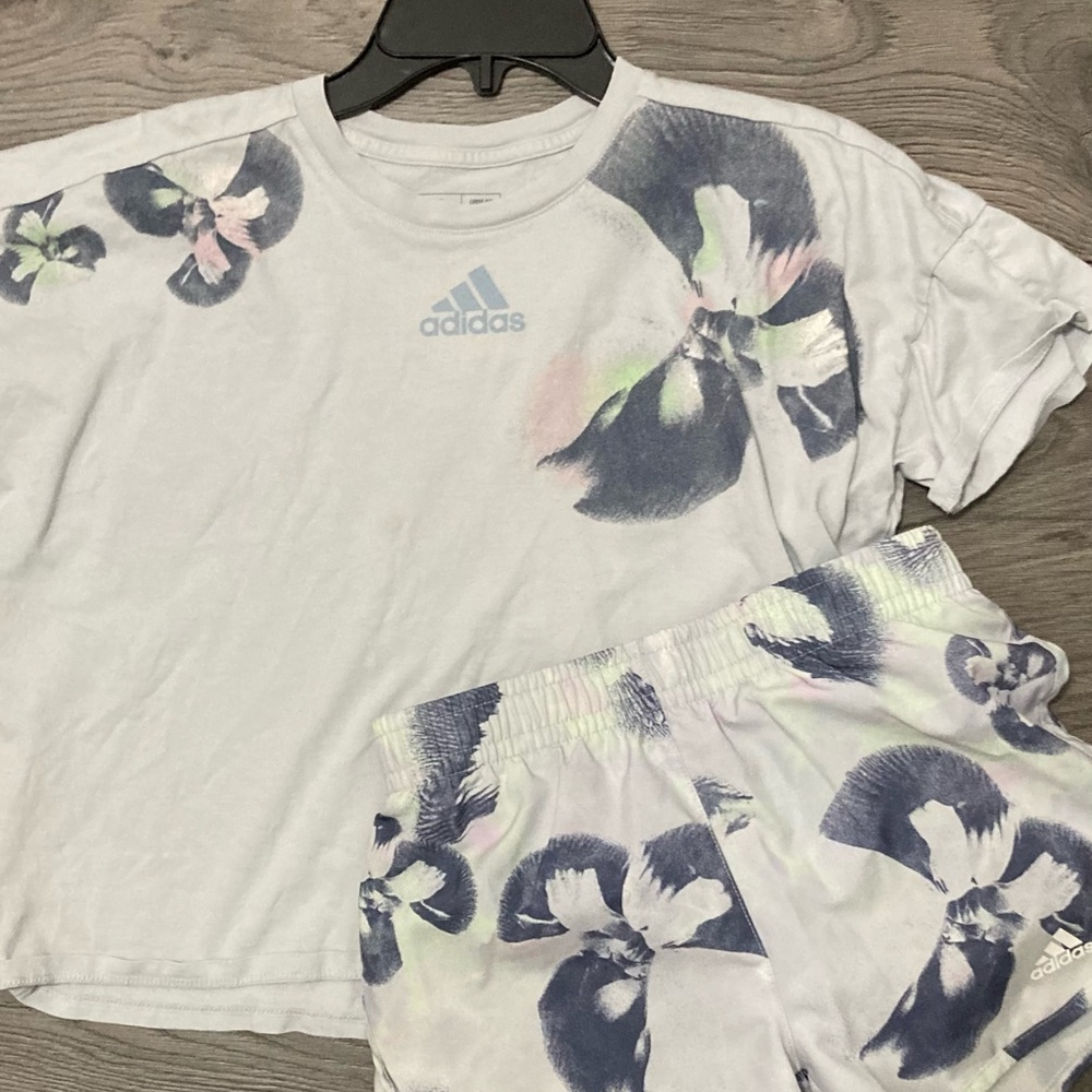 Adidas White and Blue Floral Set